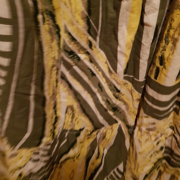 Summer Sleek Sun Dress - Picture 3 of 3